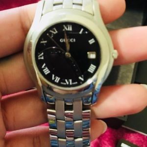 Gucci watch
